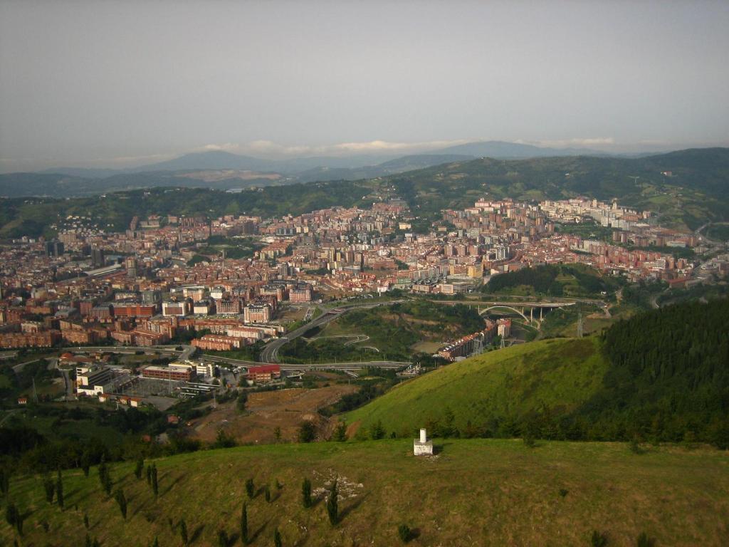 Hotel Erreka Güeñes 外观 照片